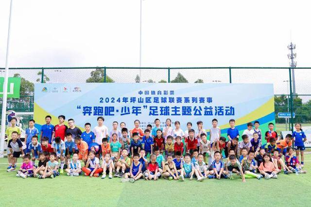 赫塔费签约前都灵后卫萨佐诺夫加强防线